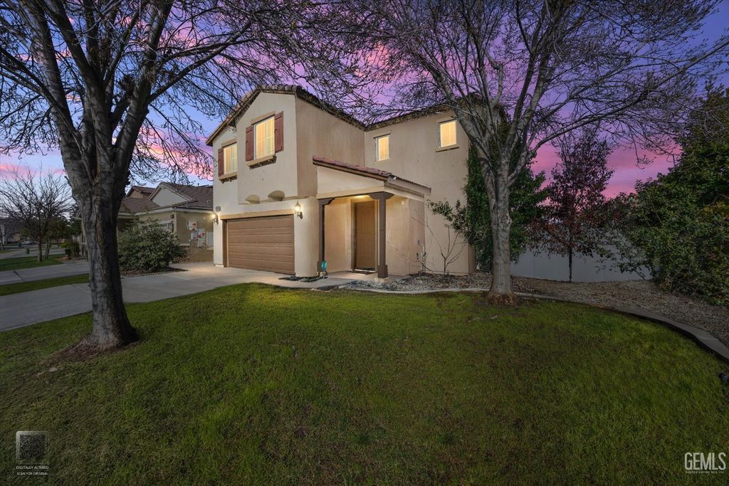 Photo of 14710 Huckleberry Drive, Bakersfield, CA 93314 (MLS # 202600995)