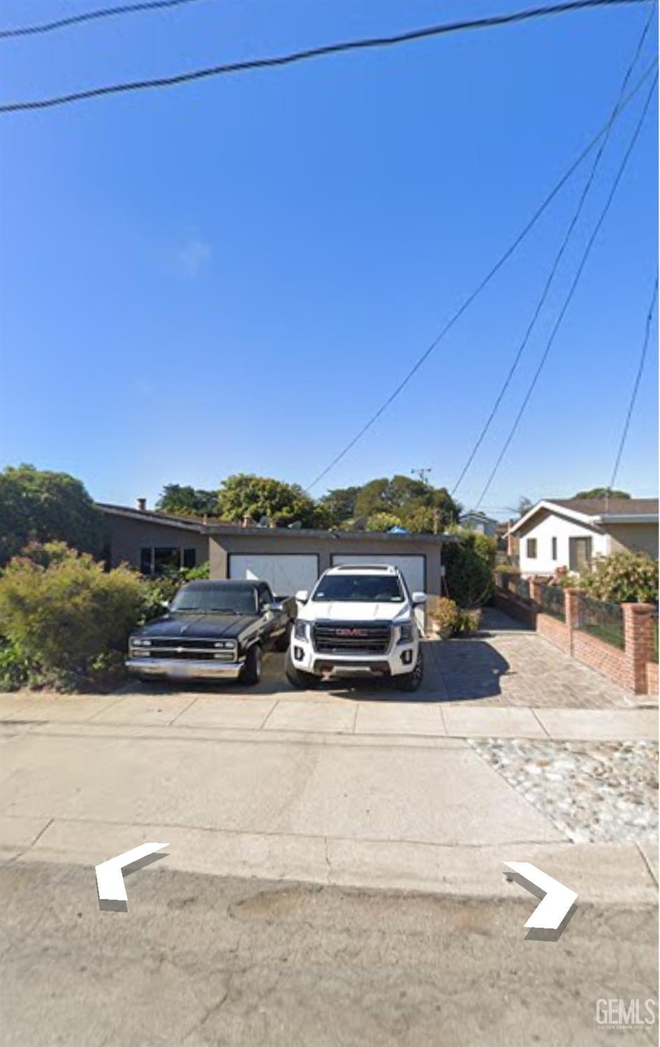 Photo of 344 Everett Drive, Marina, CA 93933 (MLS # 202610071)