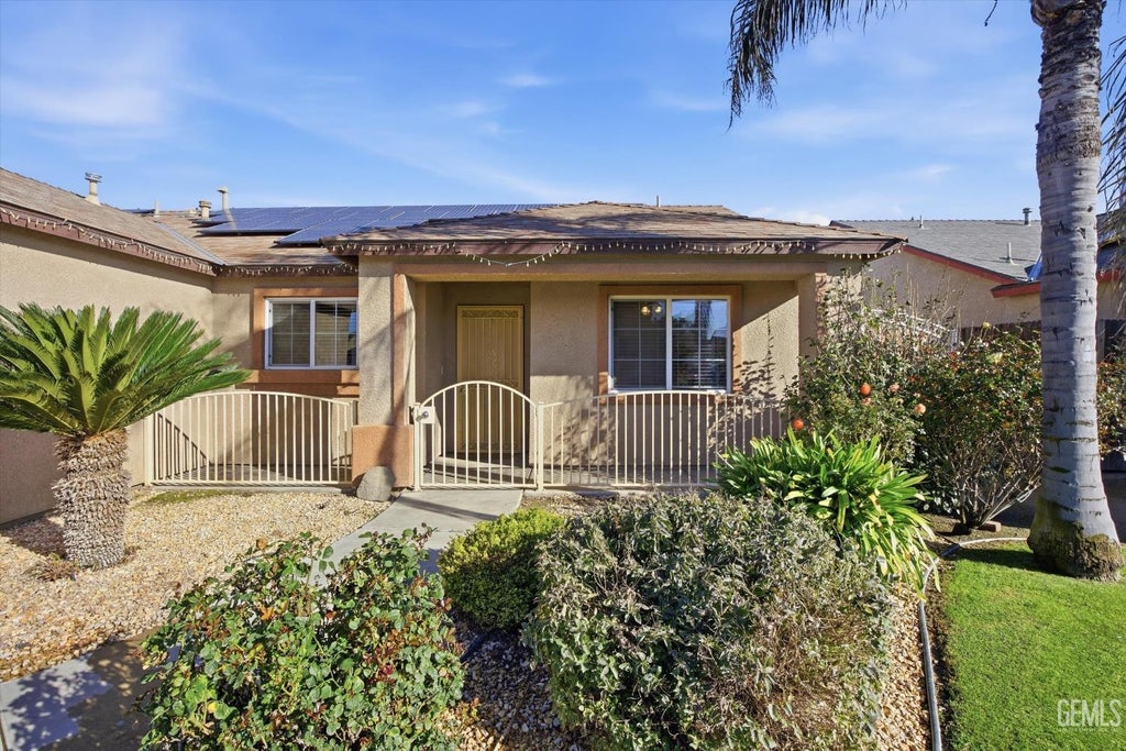 Photo of 308 War Admiral Drive, Bakersfield, CA 93307 (MLS # 202602177)