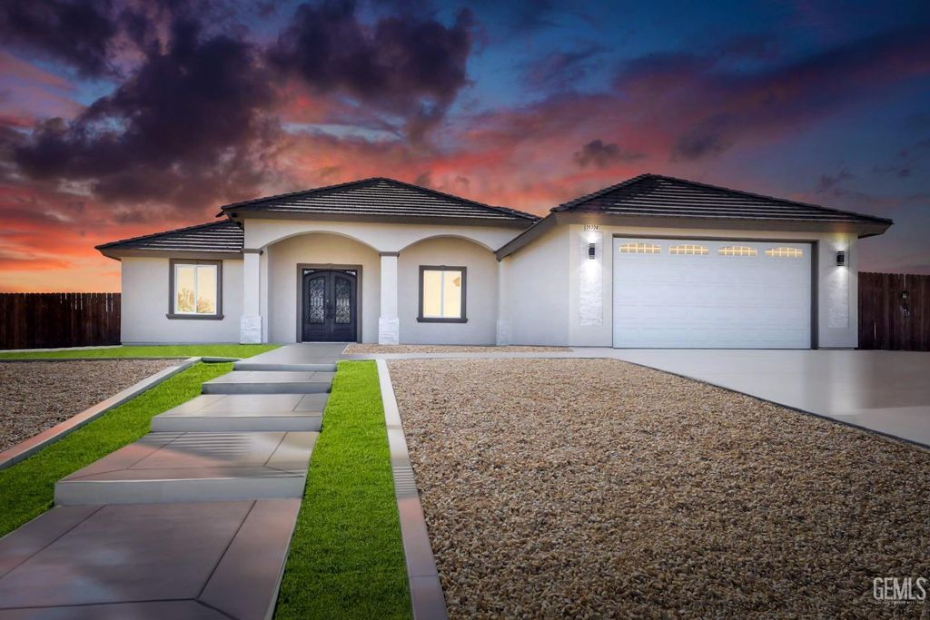 Photo of 21724 Darrow Drive, California City, CA 93505 (MLS # 202510704)