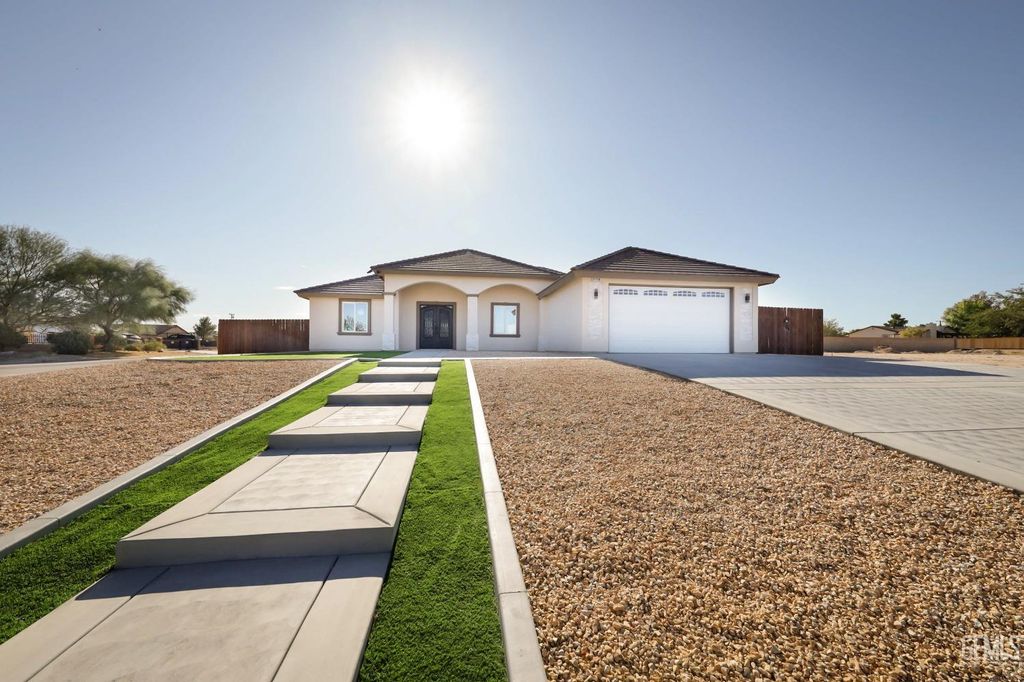 Photo of 21724 Darrow Drive, California City, CA 93505 (MLS # 202510704)