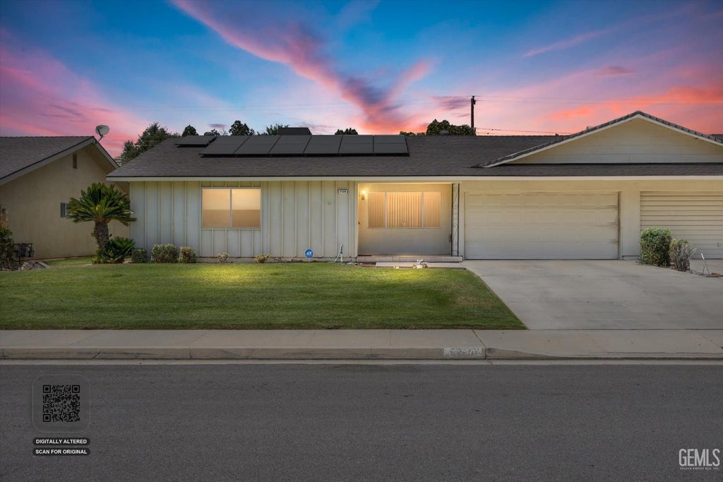 Photo of 5720 Cypress Point Drive, Bakersfield, CA 93309 (MLS # 202610363)