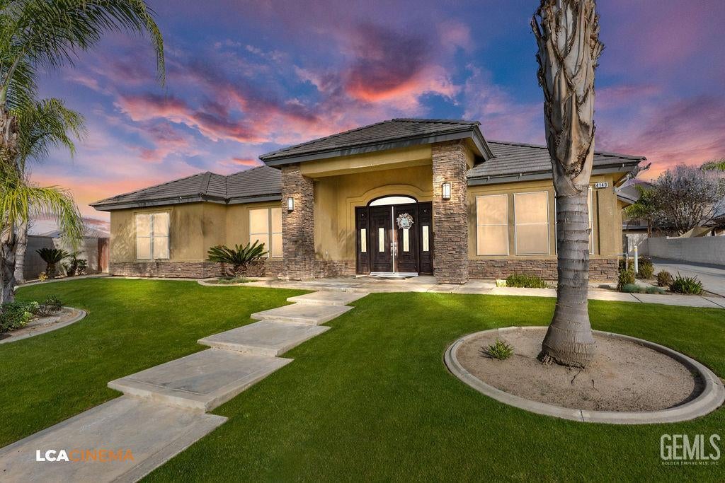 Photo of 4140 Meadow Lake Drive, Bakersfield, CA 93314 (MLS # 202606049)