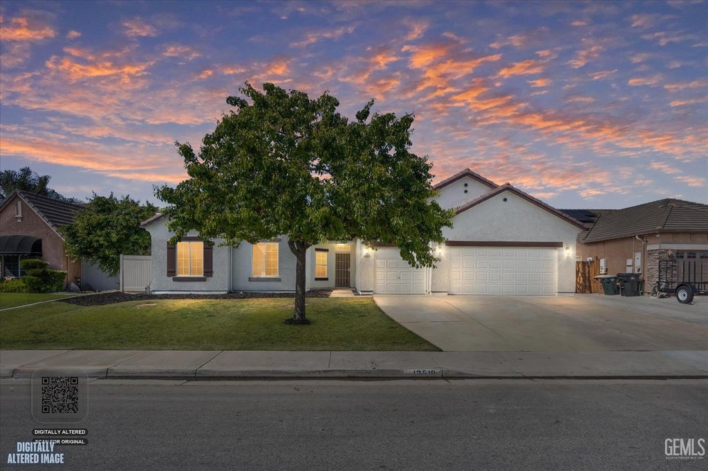 Photo of 12510 Stablegate Drive, Bakersfield, CA 93312 (MLS # 202604219)