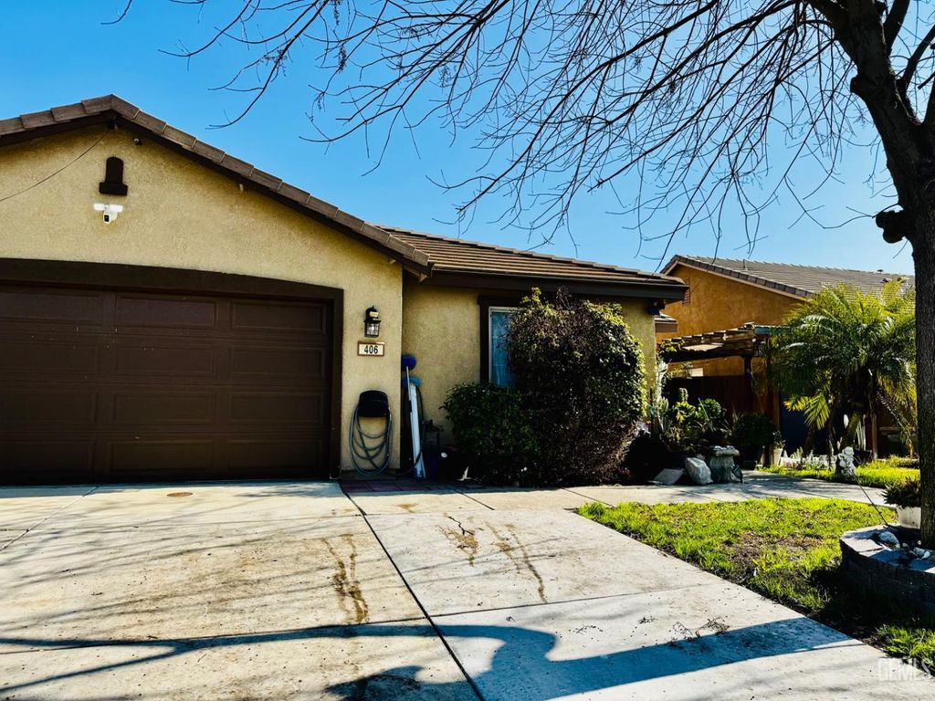 Photo of 406 Quaking Aspen Avenue, Wasco, CA 93280 (MLS # 202600849)