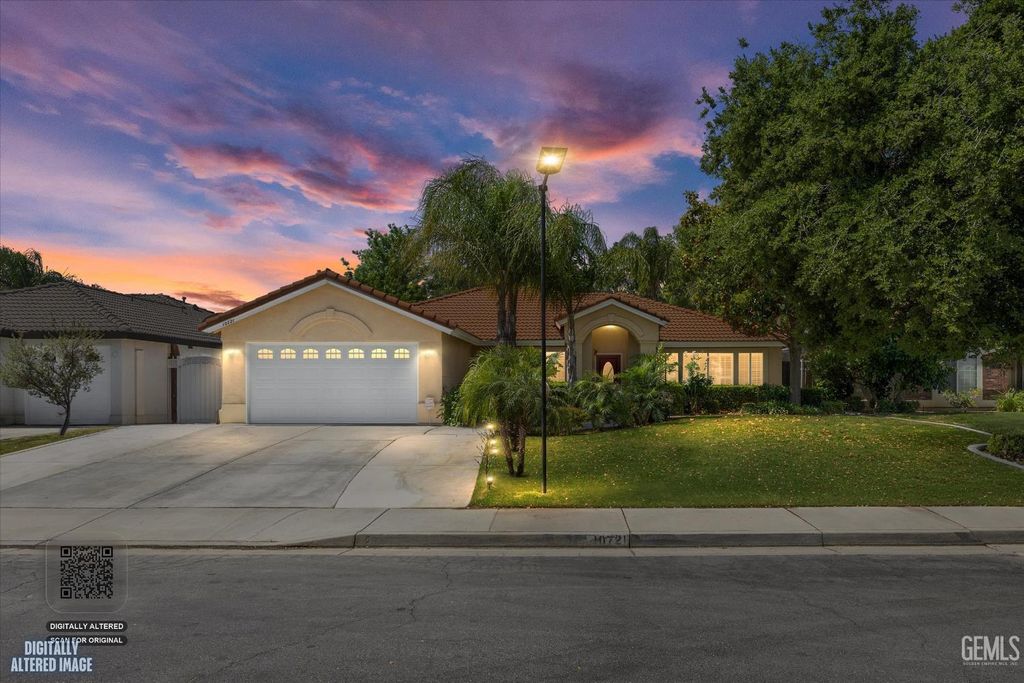 Photo of 10721 Loughton Avenue, Bakersfield, CA 93311 (MLS # 202604887)