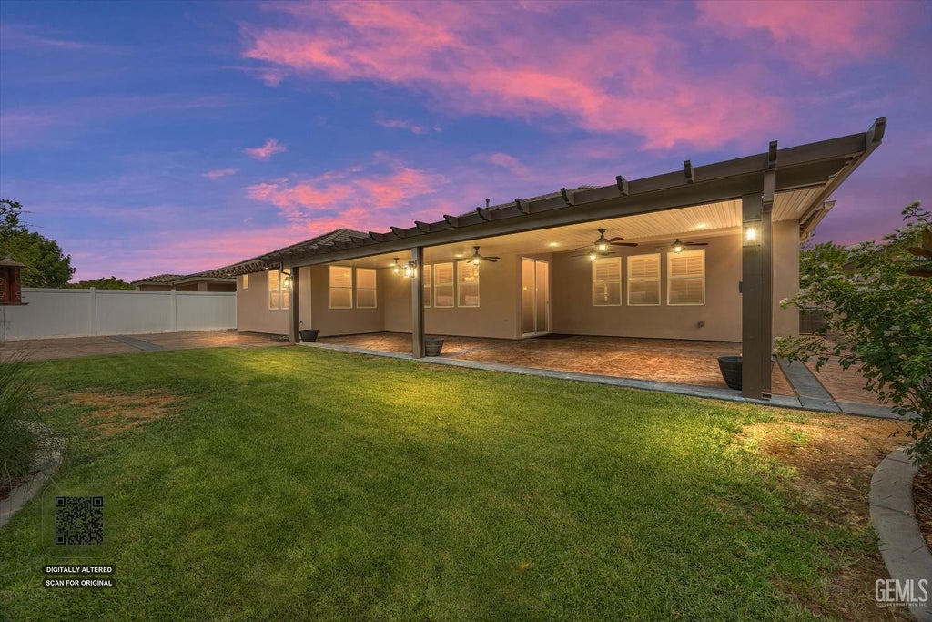 Photo of 2909 Mandalay Place, Bakersfield, CA 93311 (MLS # 202610330)
