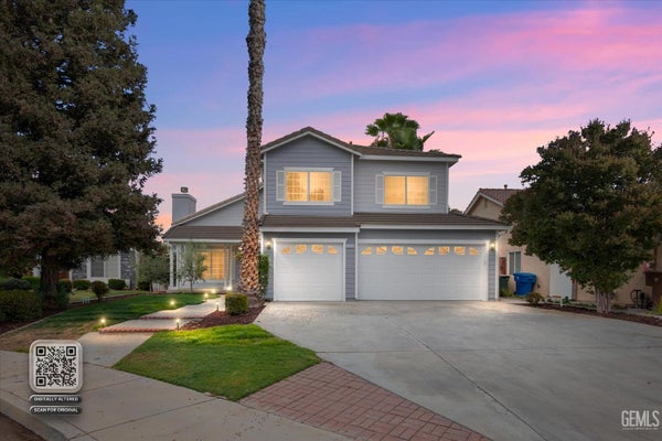 11014 MYERS RANCH CT, BAKERSFIELD, CA 93311 - Image 8de6cd48c5246e5a6816c61d54e14018/1904312486