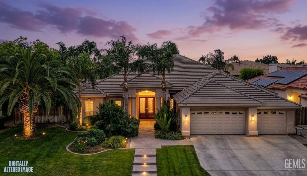 Photo of 13315 Nantucket Place, Bakersfield, CA 93314 (MLS # 202605361)