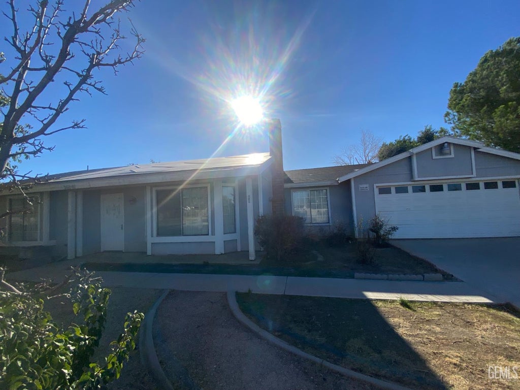 Photo of 36841 96th Street, Littlerock, CA 93543 (MLS # 202609931)