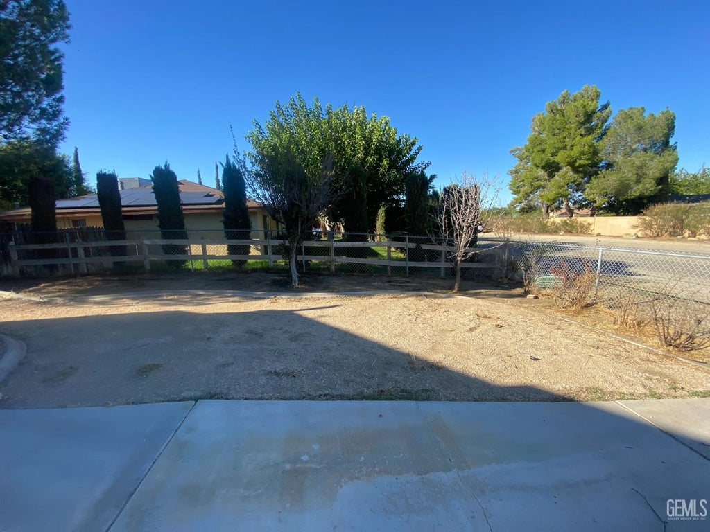 Photo of 36841 96th Street, Littlerock, CA 93543 (MLS # 202609931)