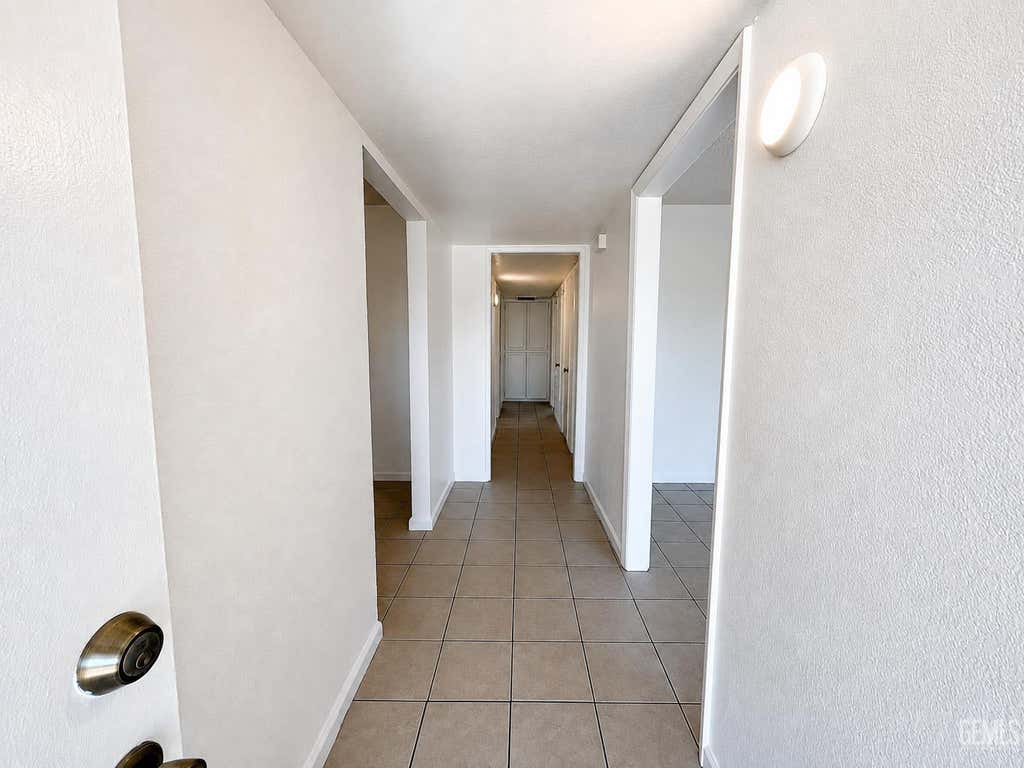Photo of 5805 Midas Street, Bakersfield, CA 93307 (MLS # 202608731)