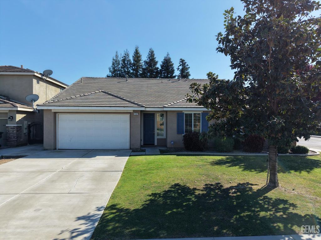 Photo of 11927 Blanket Flower Drive, Bakersfield, CA 93311 (MLS # 202603877)