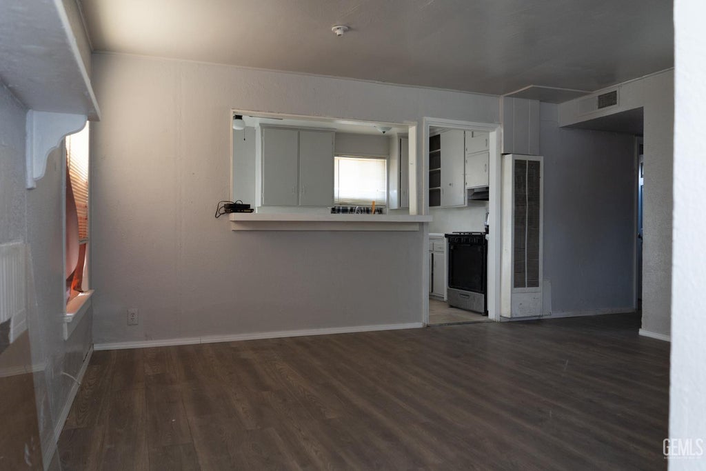 Photo of 2396 Brite Street, Bakersfield, CA 93304 (MLS # 202609558)