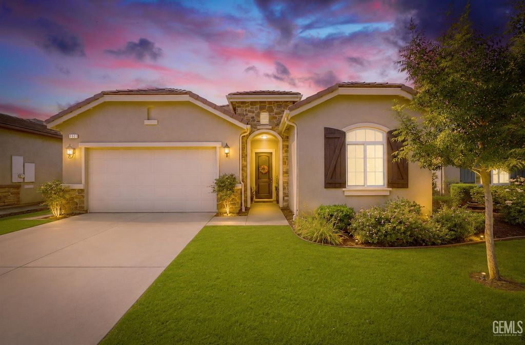 Photo of 9801 Tallin Place, Bakersfield, CA 93306 (MLS # 202607790)