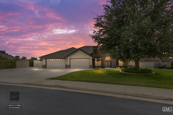 14637 TRIBUTE WAY, BAKERSFIELD, CA 93314 - Image 99728570ab1e7e0304494de56ddc1105/3189135855