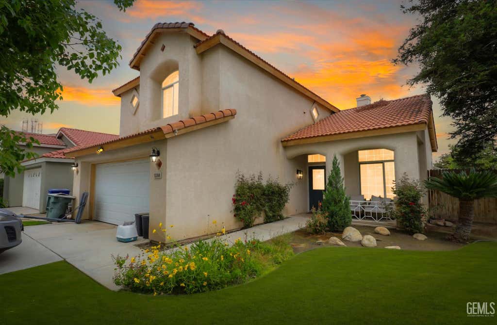 Photo of 8300 Black Knot Court, Bakersfield, CA 93311 (MLS # 202604568)