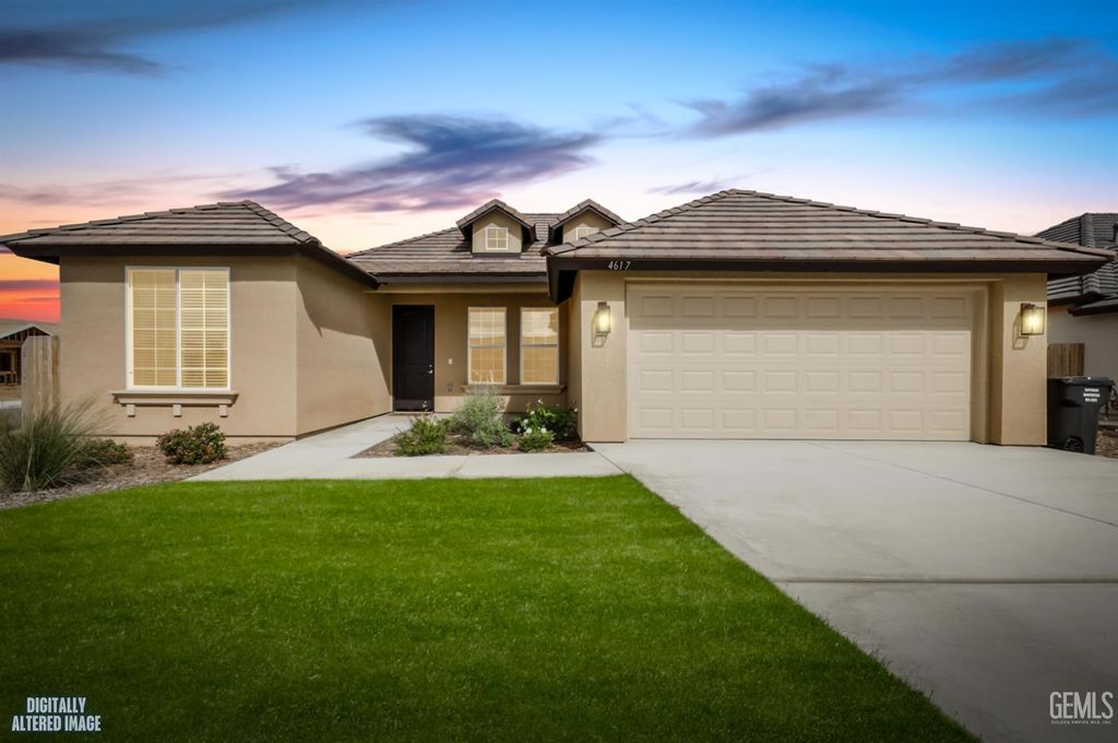 Photo of 4617 Freestone Ct, Bakersfield, CA 93306 (MLS # 202604004)