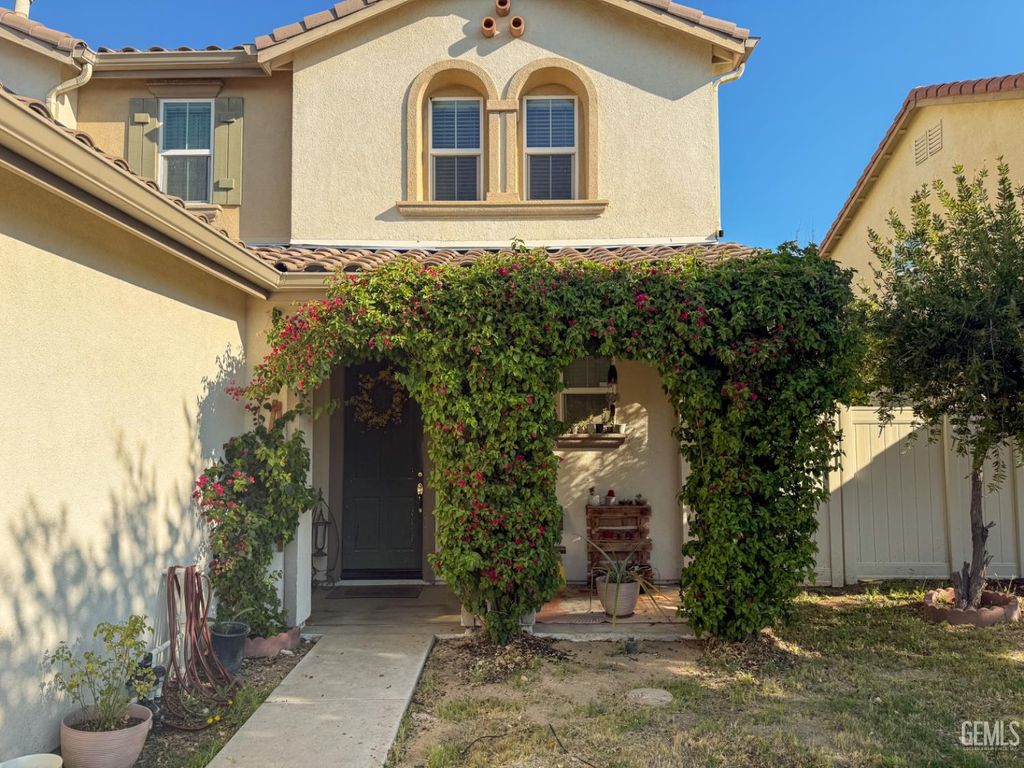 Photo of 9412 Poseidon Street, Bakersfield, CA 93306 (MLS # 202603694)