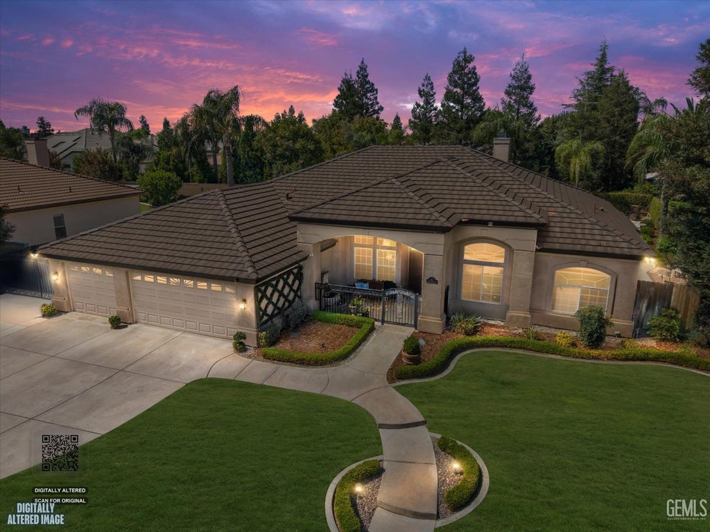Photo of 611 Cedar Ridge Drive, Bakersfield, CA 93312 (MLS # 202608969)