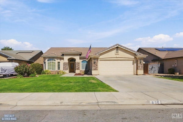 654 MOUNTAIN MIST CT, BAKERSFIELD, CA 93308 - Image a168cf84e27f97a585fa9beb0070f2f2/3675226244