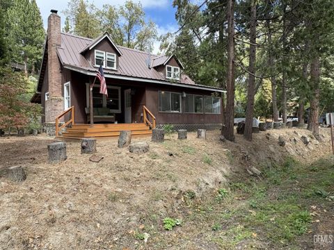 Photo of 45922 Devils Den Boulevard, Posey, CA 93260 (MLS # 202511396)