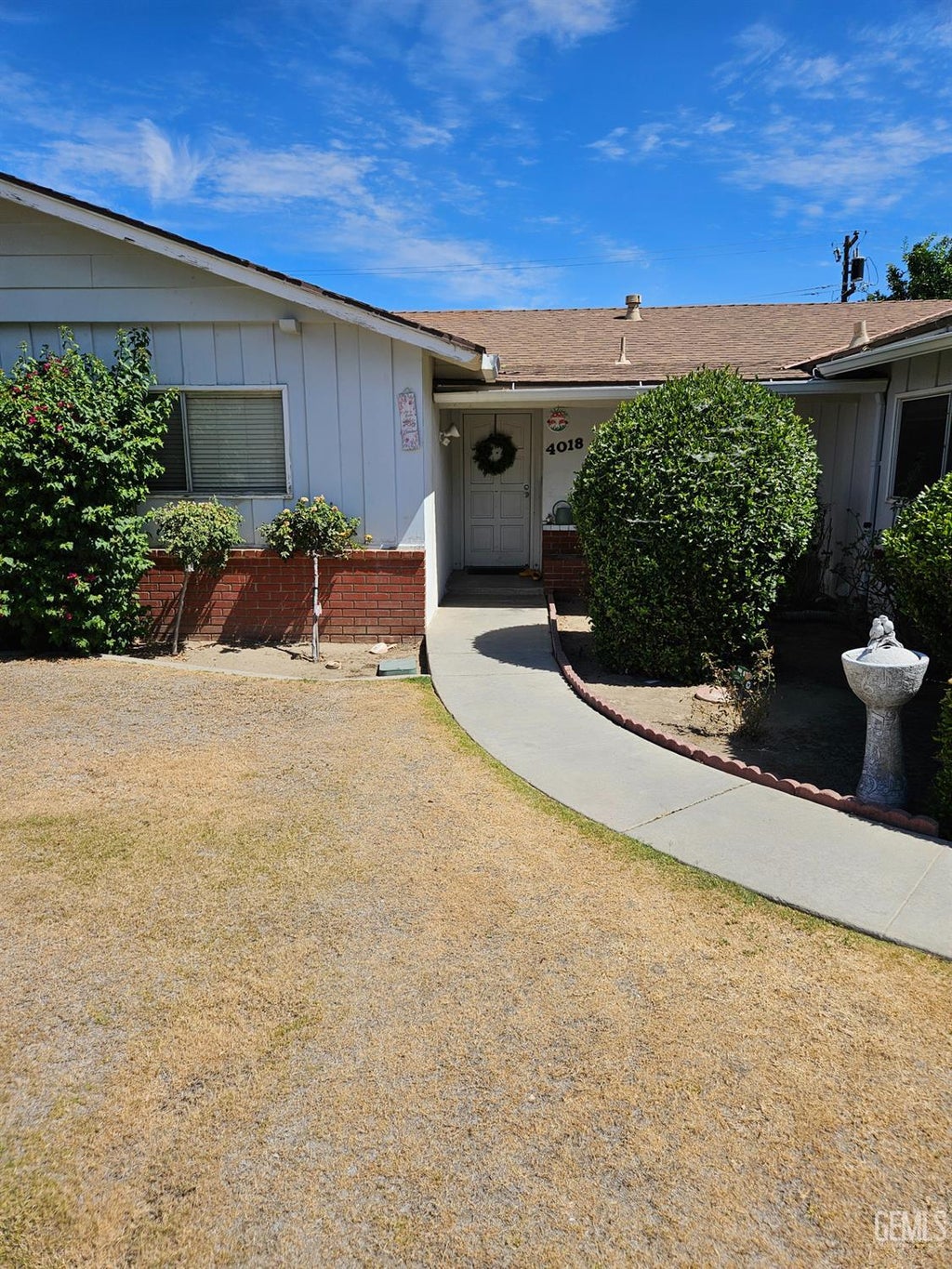 Photo of 4018 Cork Lane, Bakersfield, CA 93309 (MLS # 202607542)
