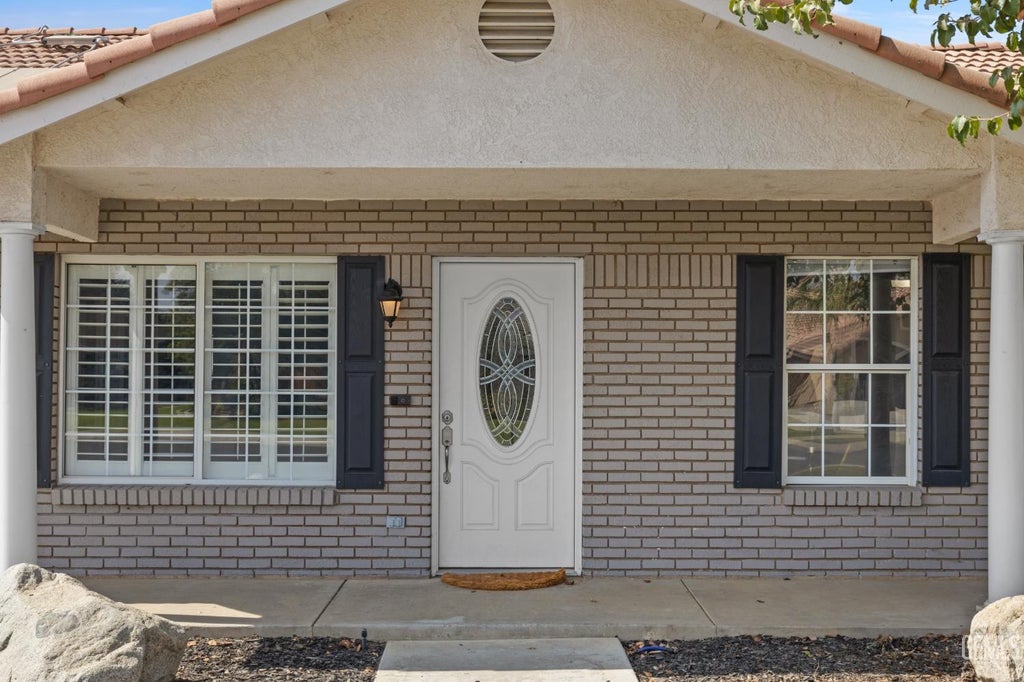 Photo of 4213 Templeton Street, Bakersfield, CA 93312 (MLS # 202607642)