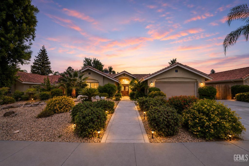 Photo of 2612 Saint Gobain Street, Bakersfield, CA 93311 (MLS # 202606235)