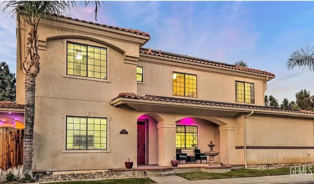 Photo of 6000 Kings Canyon Drive, Bakersfield, CA 93306 (MLS # 202601118)