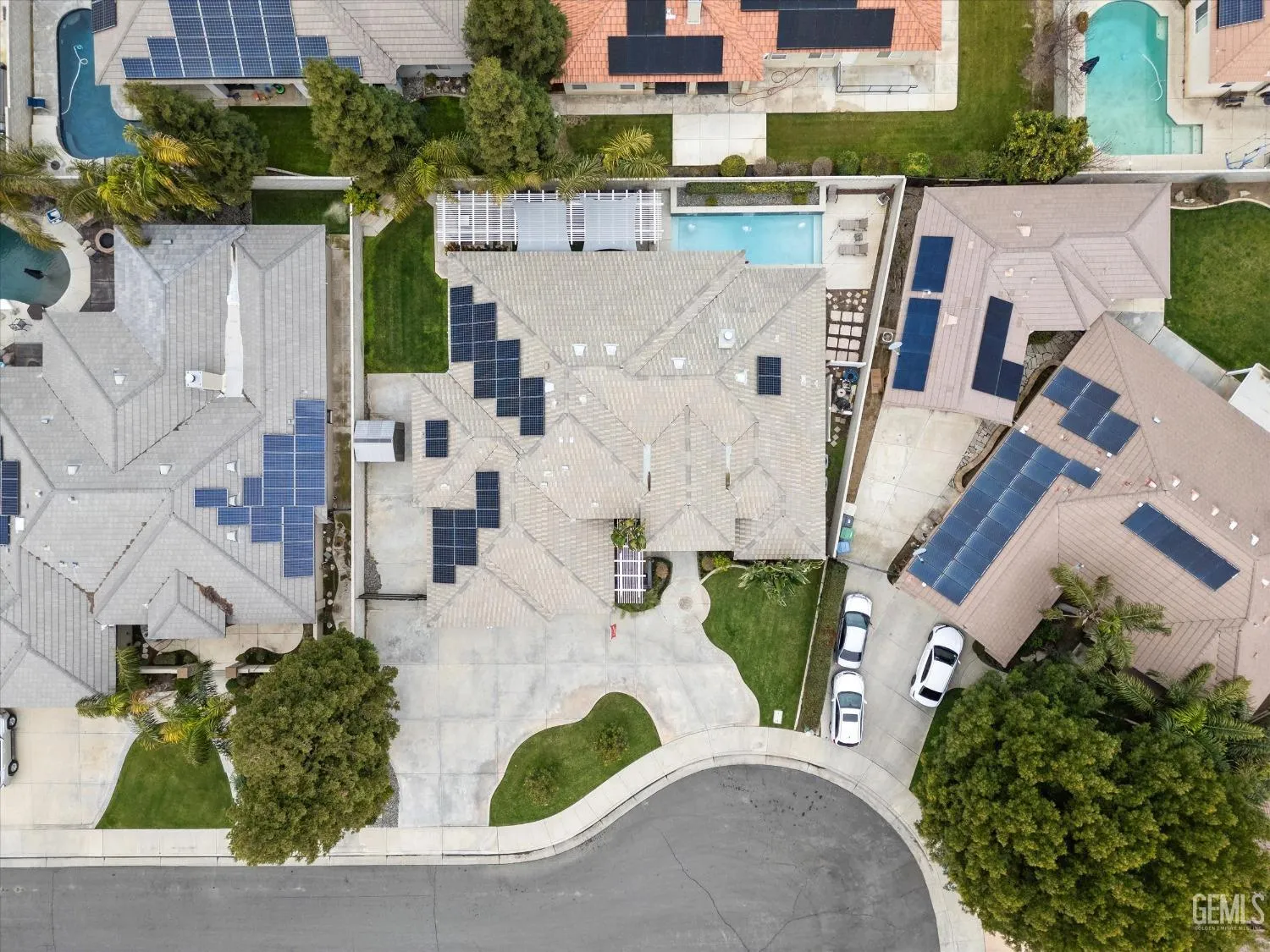 Bakersfield, California 93314, United States, 4 Bedrooms Bedrooms, ,3 BathroomsBathrooms,Residential,Active,4587