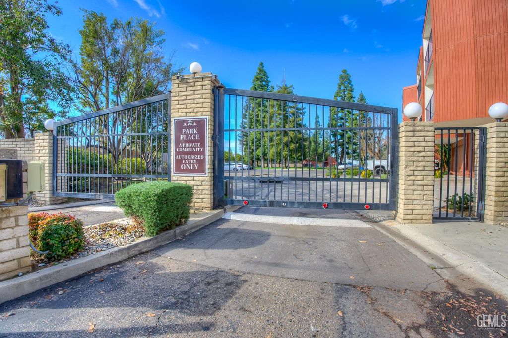 Photo of 4200 Boise Street #21B, Bakersfield, CA 93306 (MLS # 202600095)