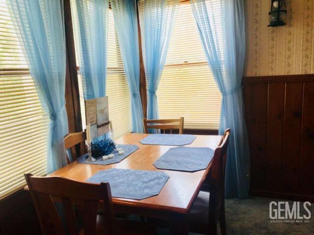 Photo of 246 Rabbit Foot Way, Cal Hot Springs, CA 93207 (MLS # 202510849)