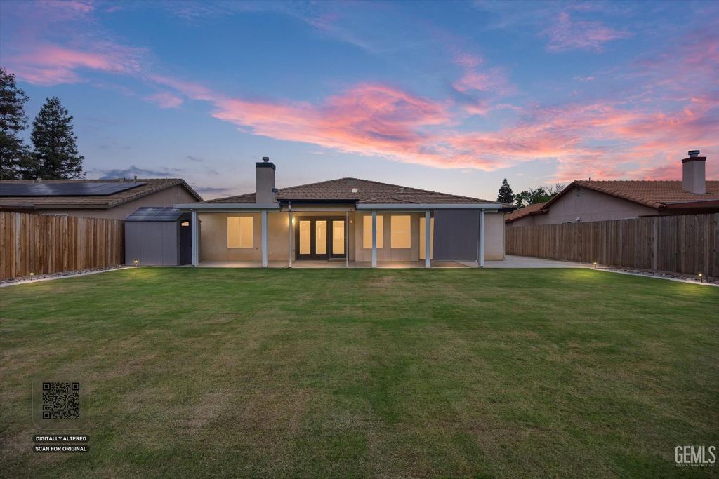 Photo of 5303 Via Fontenelle Drive, Bakersfield, CA 93308 (MLS # 202603829)