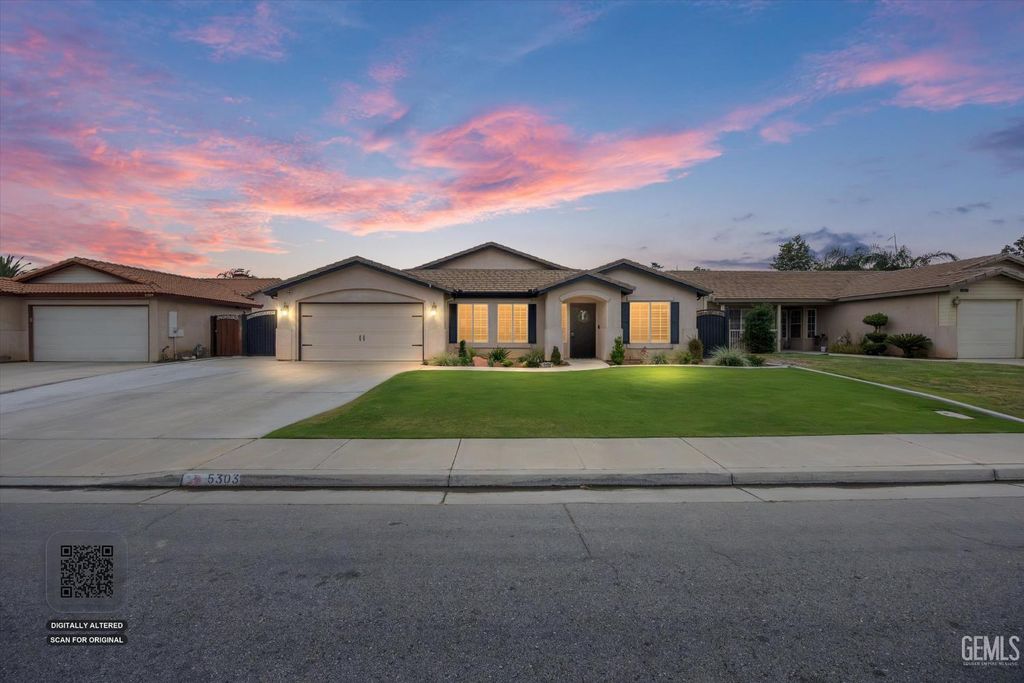 Photo of 5303 Via Fontenelle Drive, Bakersfield, CA 93308 (MLS # 202603829)