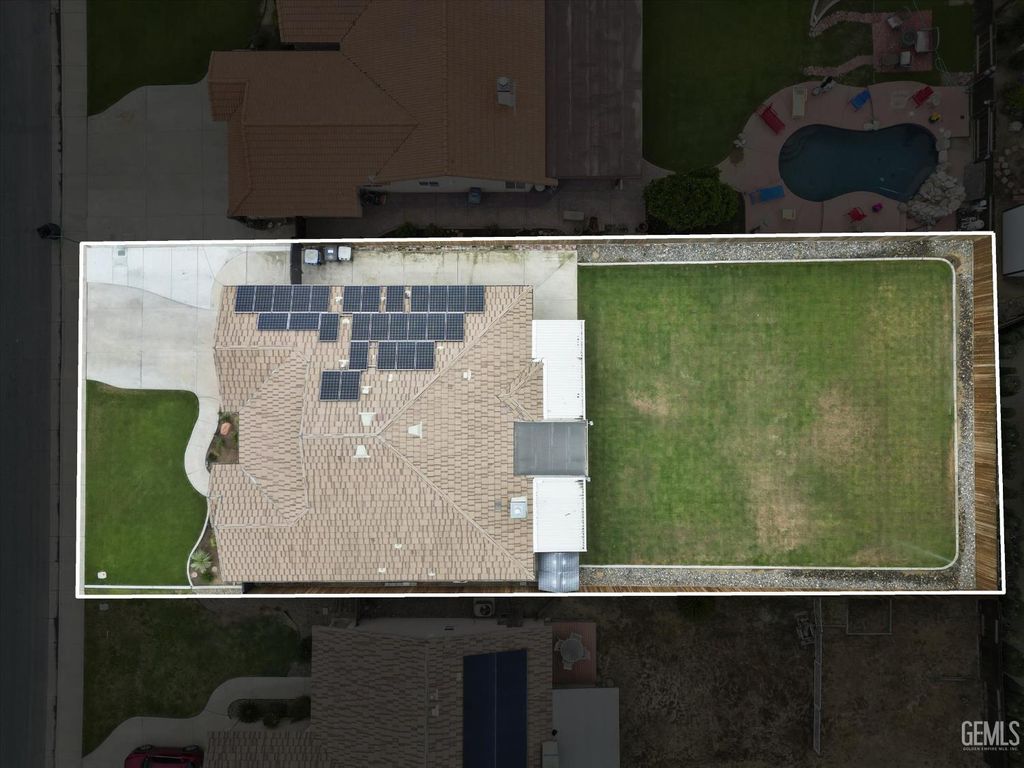 Photo of 5303 Via Fontenelle Drive, Bakersfield, CA 93308 (MLS # 202603829)