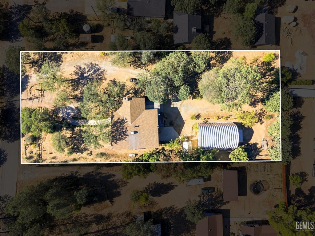 Photo of 3100 Raccoon Drive, Lake Isabella, CA 93240 (MLS # 202608412)
