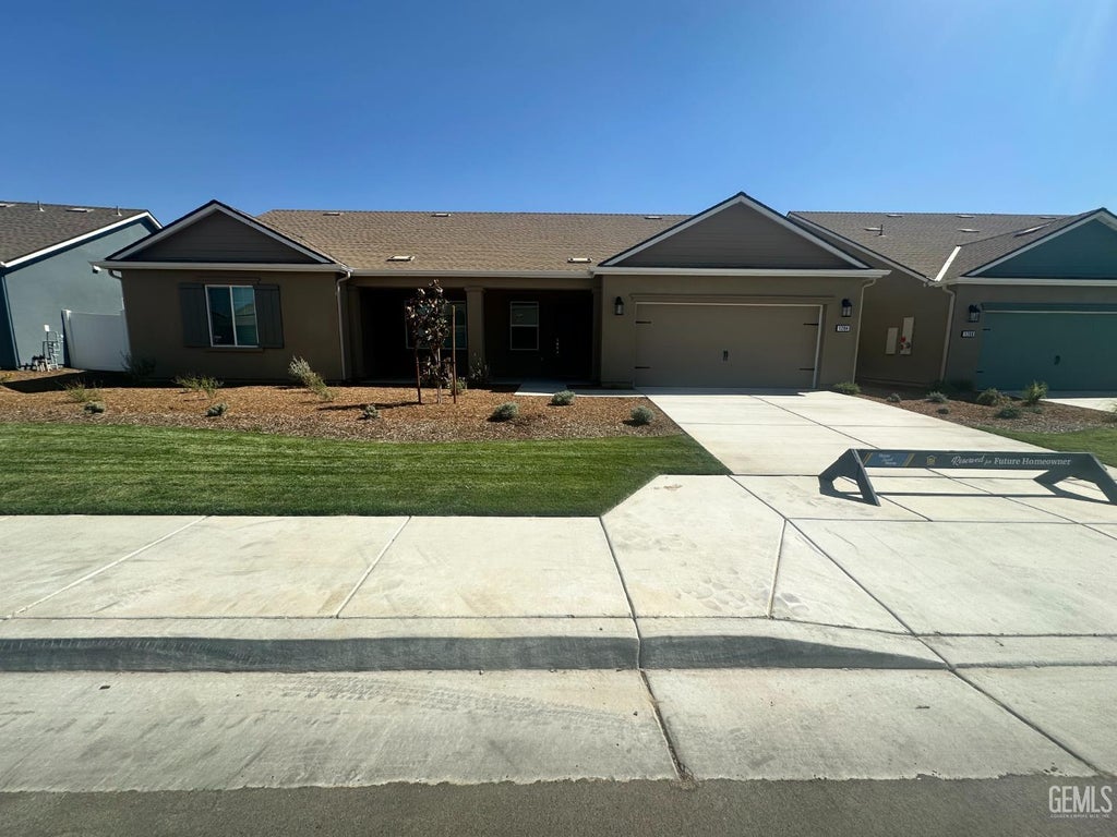 Photo of 1200 Nectar Place, Shafter, CA 93263 (MLS # 202609761)