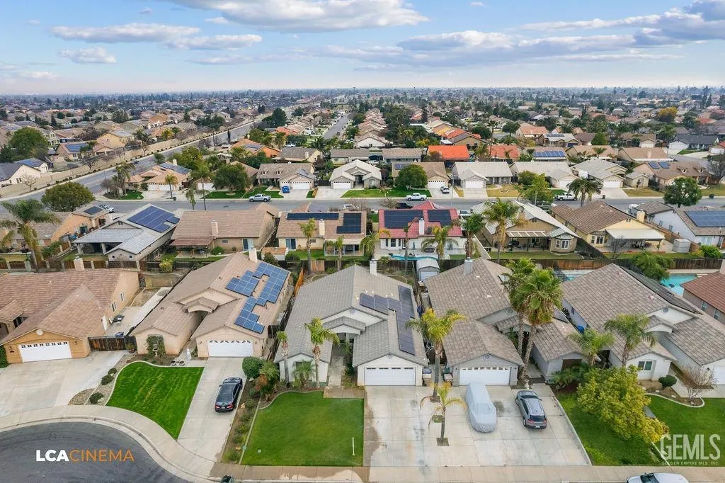 Bakersfield, California 93312, United States, 4 Bedrooms Bedrooms, ,3 BathroomsBathrooms,Residential,Active,88022