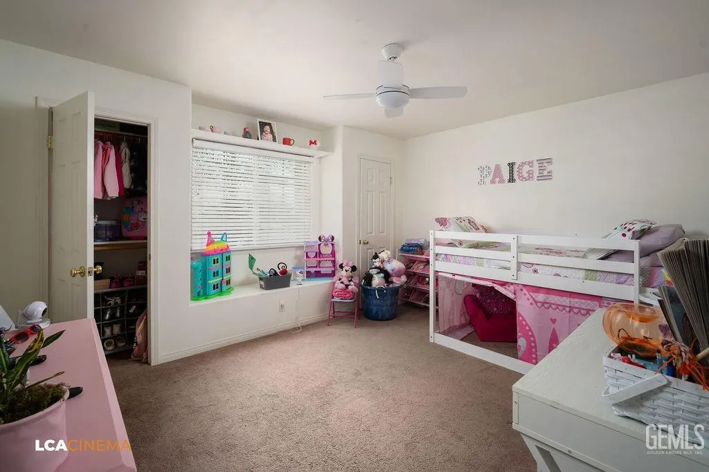 Bakersfield, California 93312, United States, 4 Bedrooms Bedrooms, ,3 BathroomsBathrooms,Residential,Active,88022