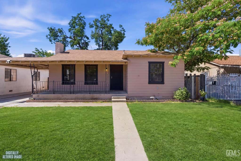 Photo of 2225 Quincy Drive, Bakersfield, CA 93306 (MLS # 202605545)