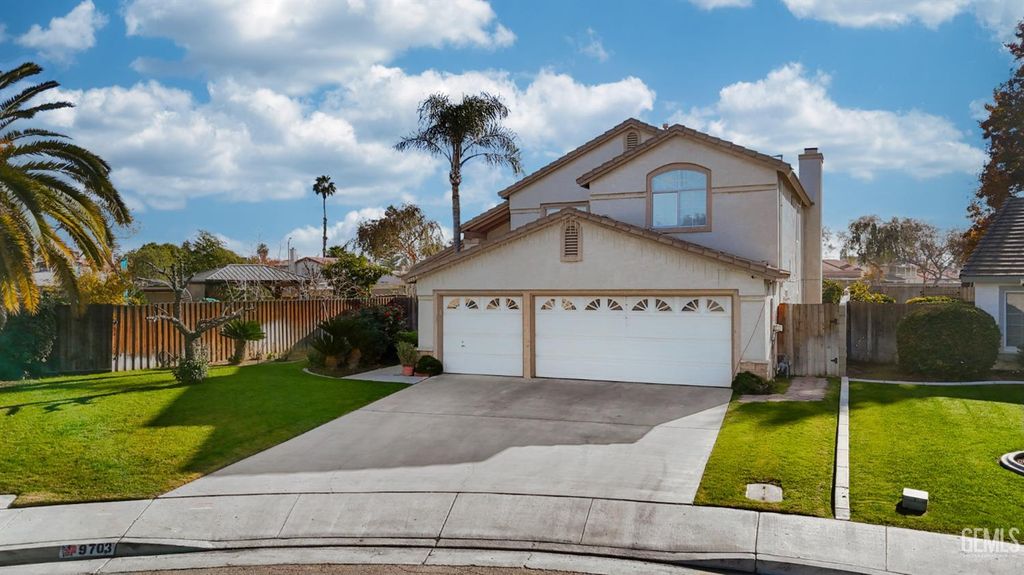 Photo of 9703 touchstone dr Dr, Bakersfield, CA 93311 (MLS # 202513812)