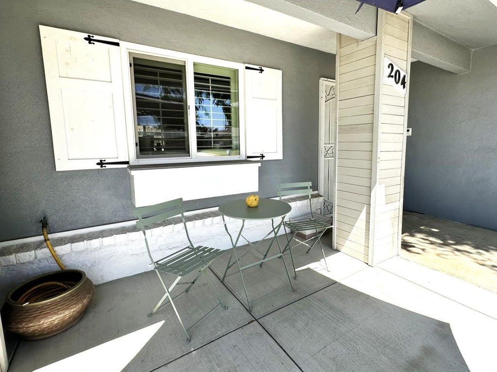 Photo of 204 Bermuda Street, Bakersfield, CA 93309 (MLS # 202606437)