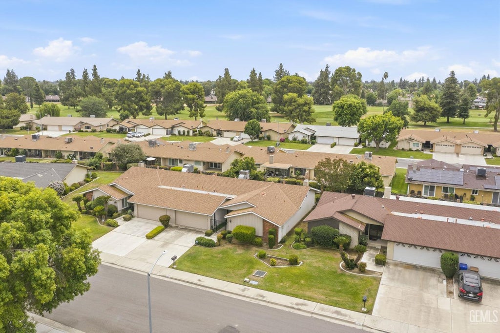 Photo of 5917 Indian Wells Avenue, Bakersfield, CA 93309 (MLS # 202605706)