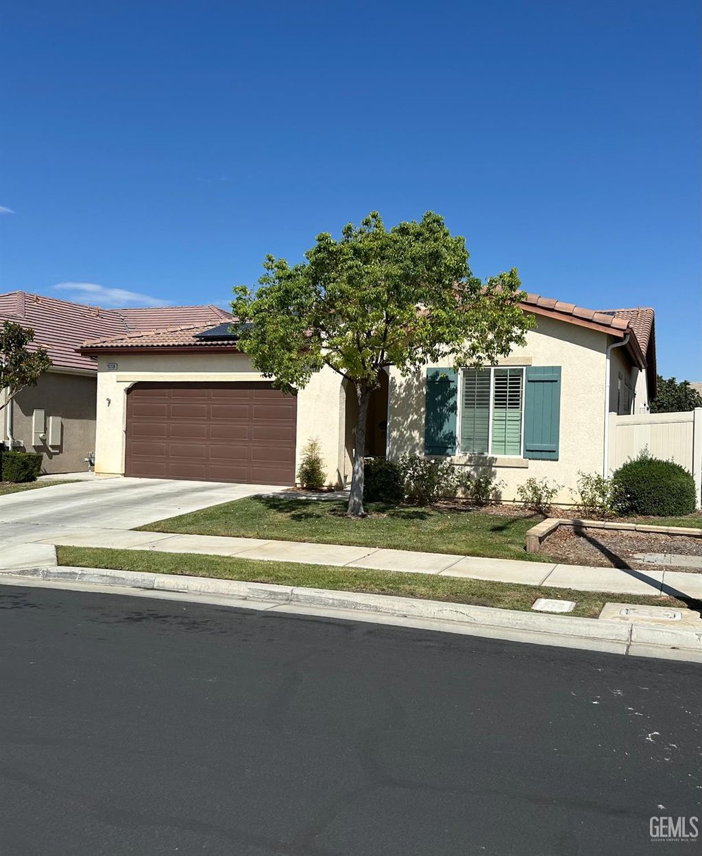 Photo of 10026 Besancon Way, Bakersfield, CA 93306 (MLS # 202511035)