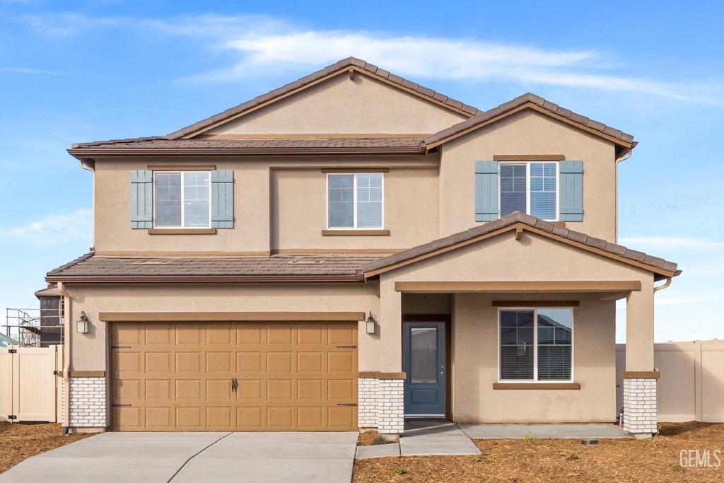 Photo of 7612 Rambutan Place, Bakersfield, CA 93313 (MLS # 202603545)