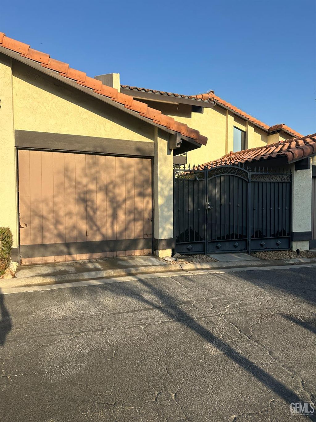 Photo of 3501 Bernard Street #12B, Bakersfield, CA 93306 (MLS # 202510628)
