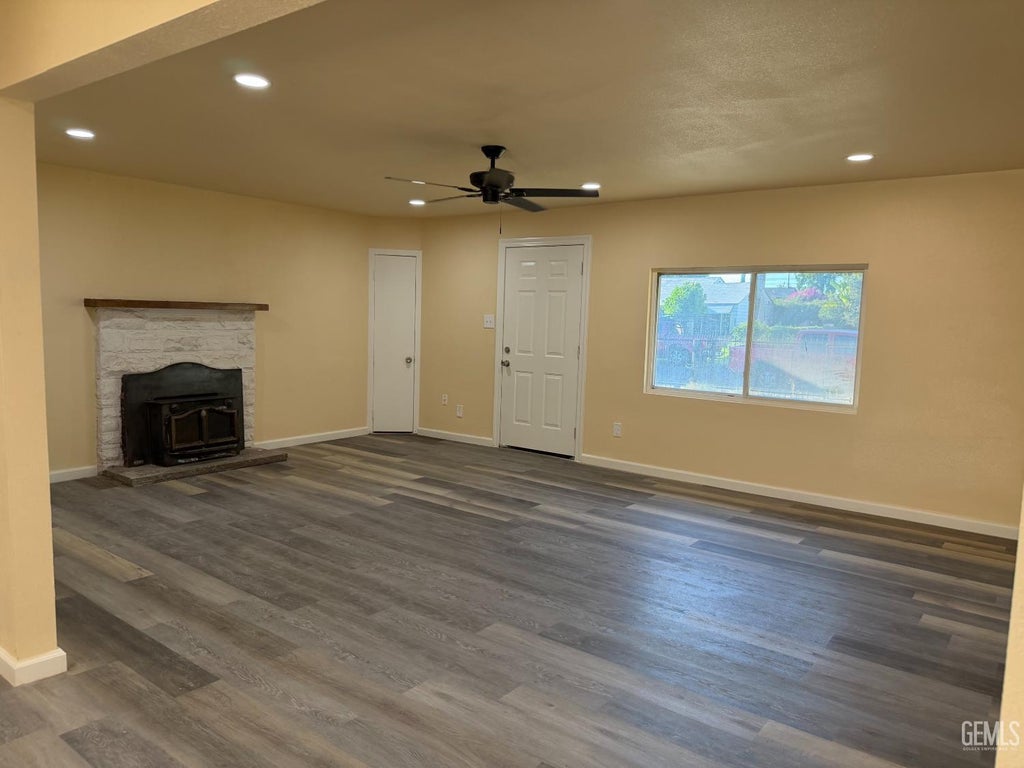 Photo of 2318 E Vassar Avenue, Fresno, CA 93703 (MLS # 202606725)