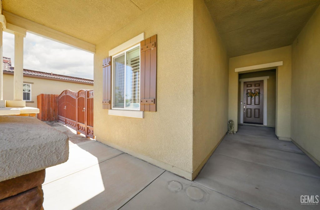 Photo of 15719 Tallus Ranch Drive, Bakersfield, CA 93314 (MLS # 202608837)