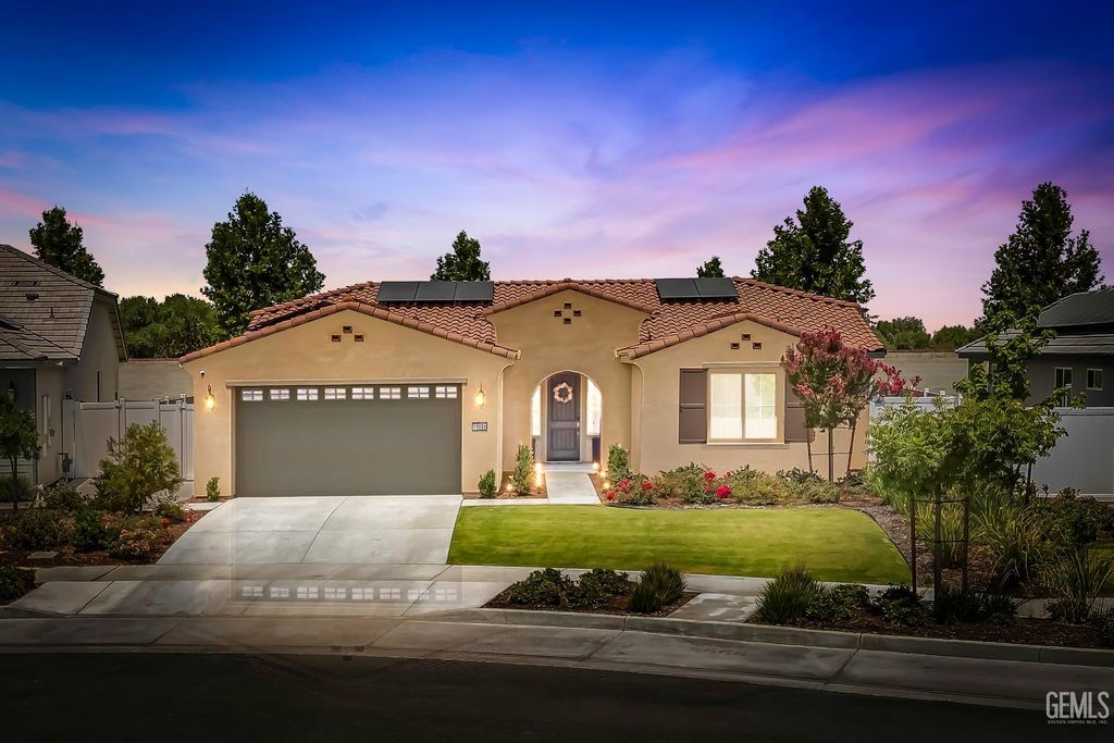 Photo of 15016 Ambridge Knolls Drive, Bakersfield, CA 93311 (MLS # 202600926)